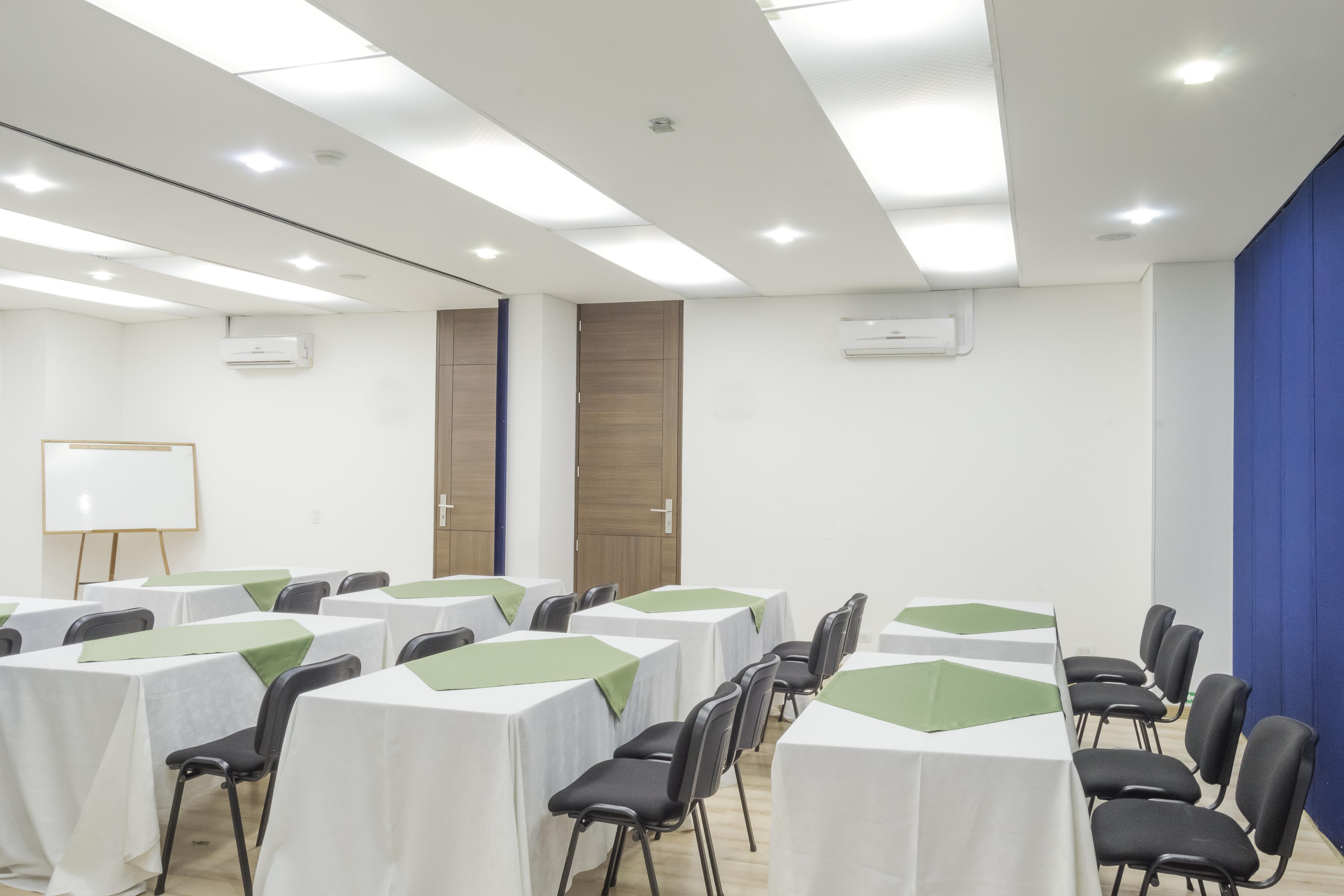 Hotel Regency Suites La Feria Bogota Exterior photo