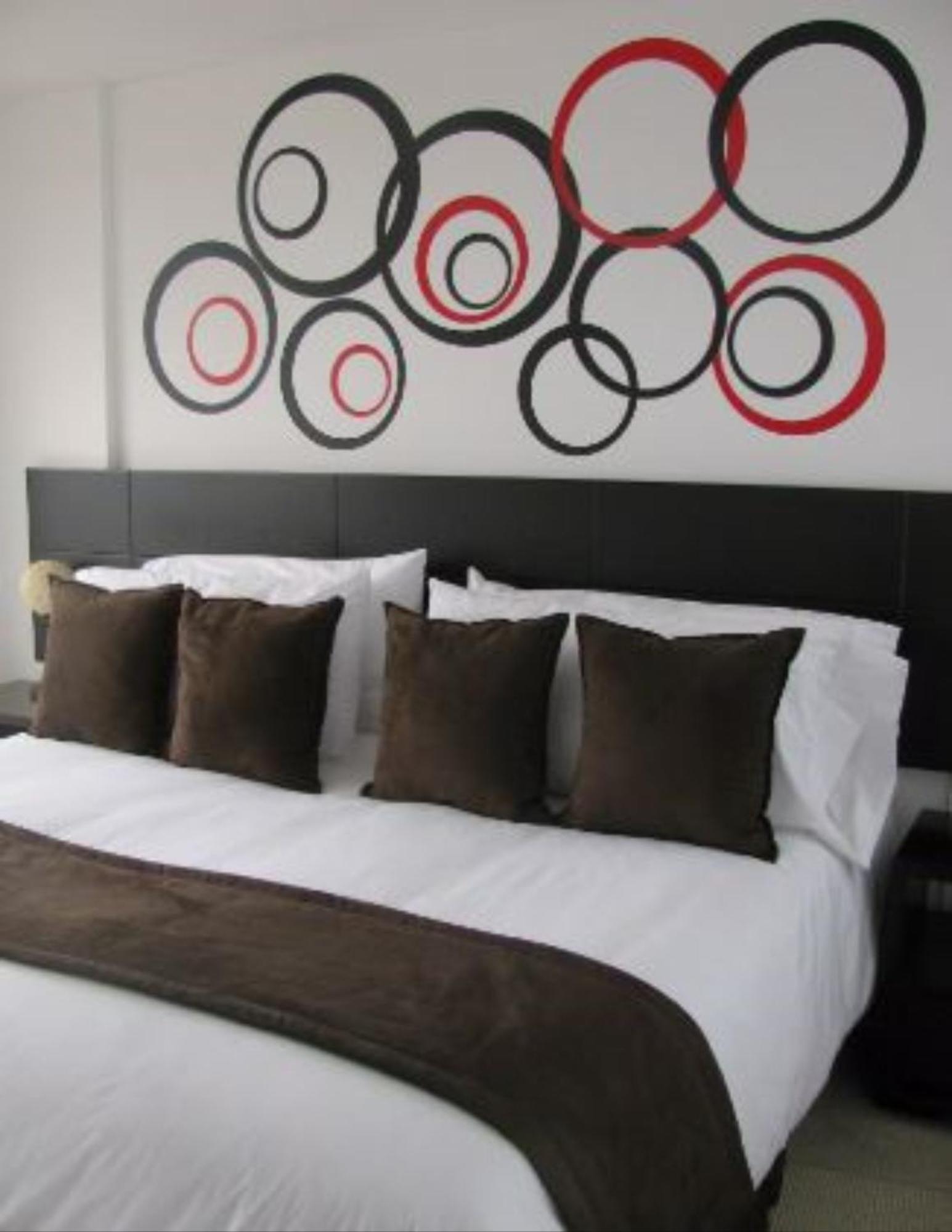Hotel Regency Suites La Feria Bogota Room photo